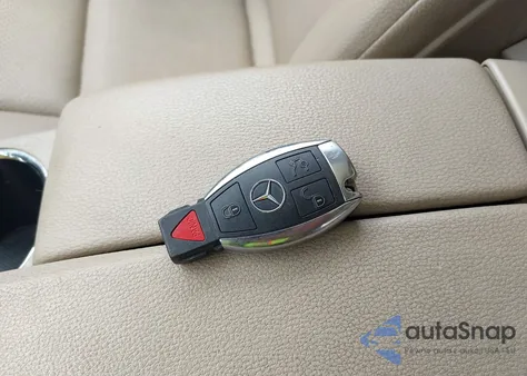 2010 Mercedes-Benz Glk 350 4Matic from USA, damaged, VIN WDCGG8HB5AF354054